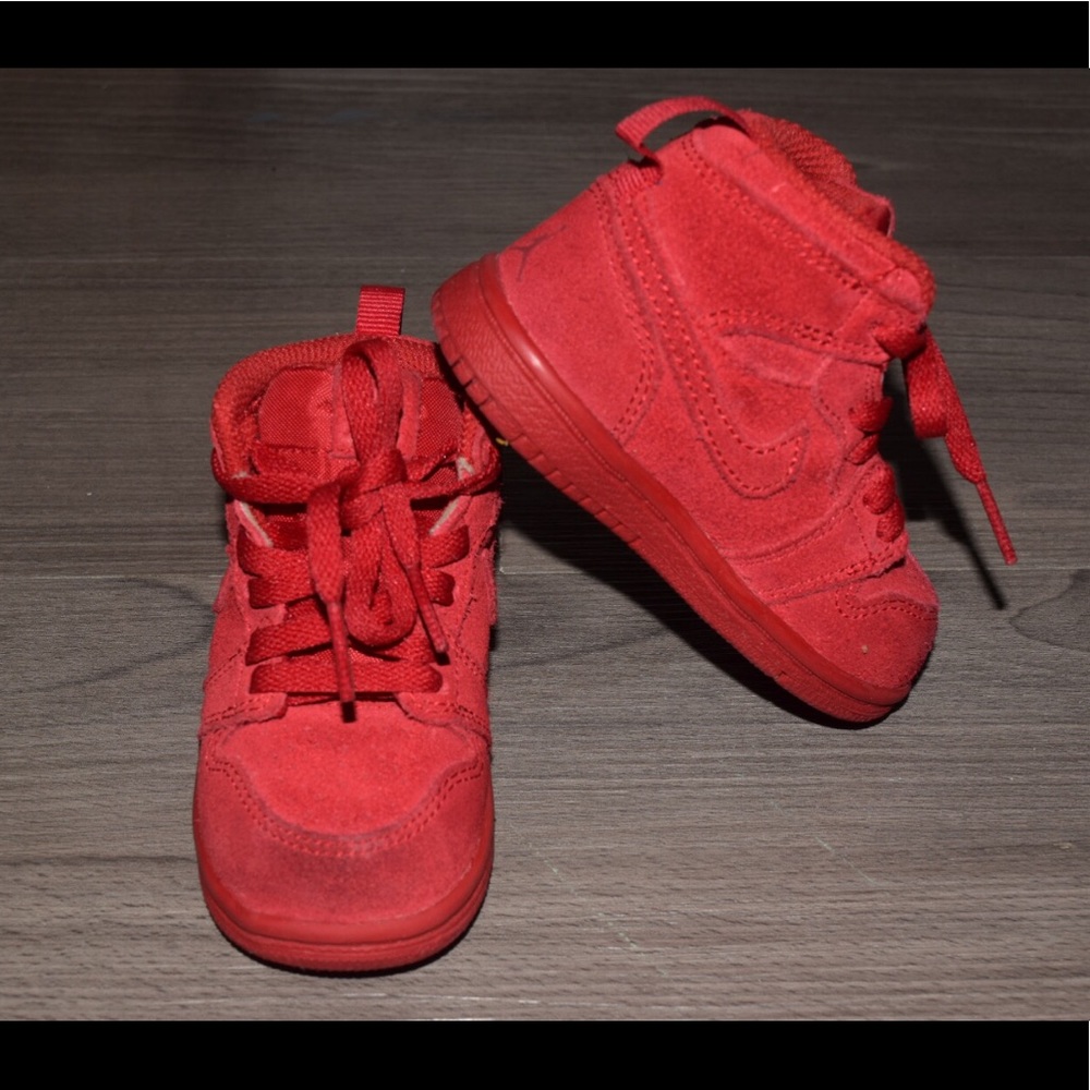 Kids Air Jordan Retro 1